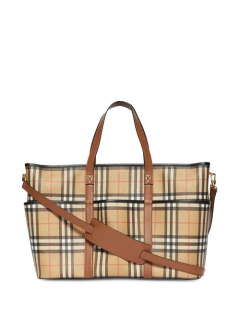 Bolsa Maternidade Burberry .